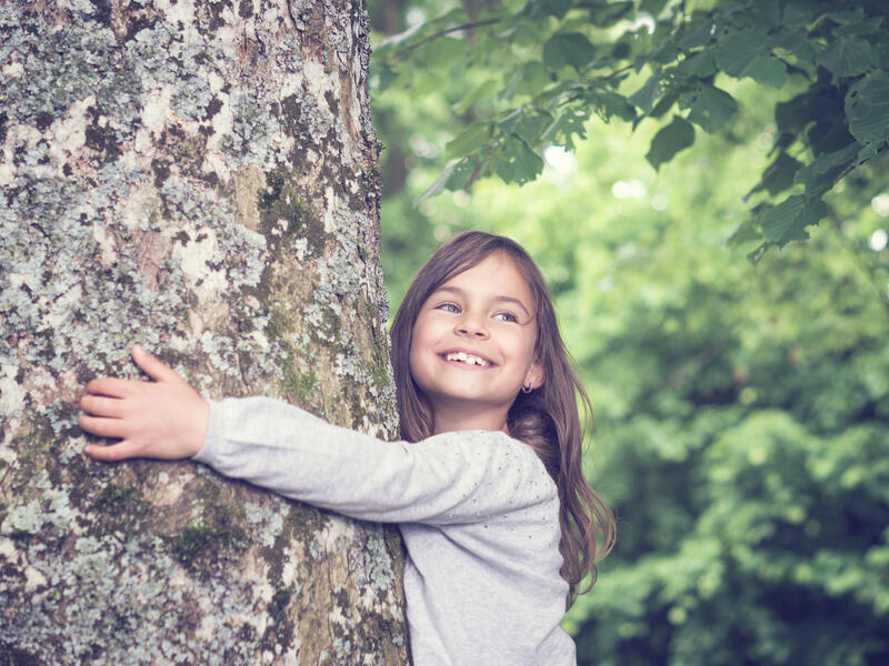 Baum mit Kind